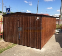 Garaż blaszany drewnopodobny